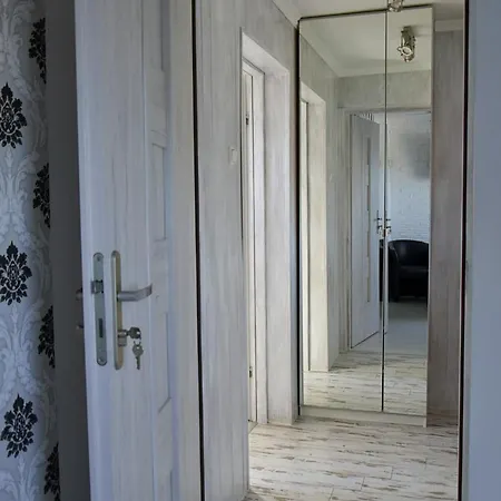 Sloneczny Apartment *