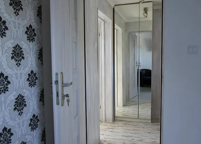 Sloneczny Apartment *